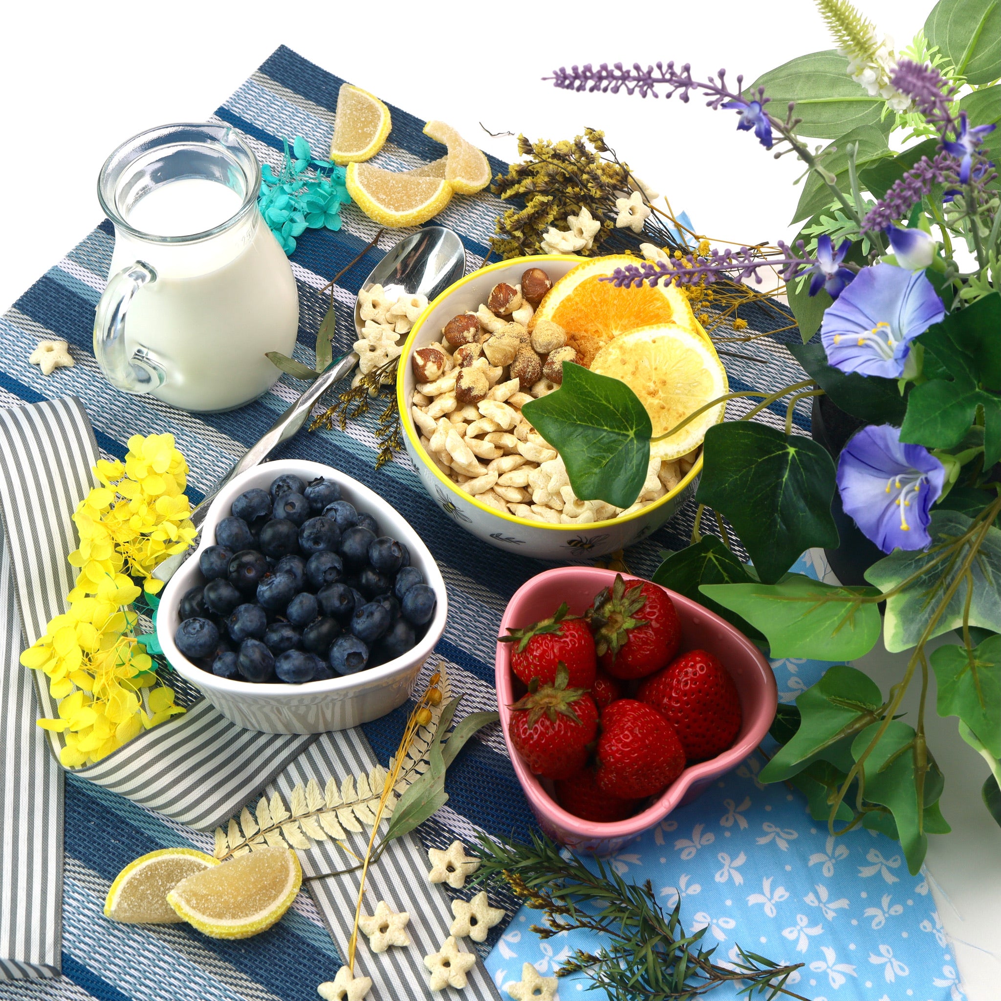 Awsum Snacks SUPERCEREAL Author: Mia Thompson Publication: Daily Gluten